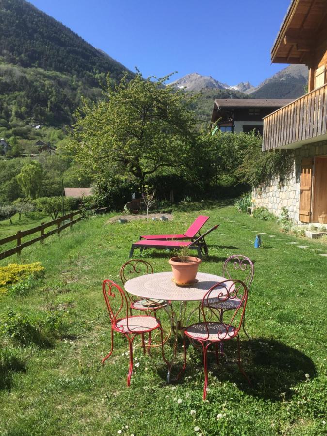 Rez De Jardin De Chalet Bois , Calme Et Verdure ! Saint-Martin-Vésubie Exteriér fotografie